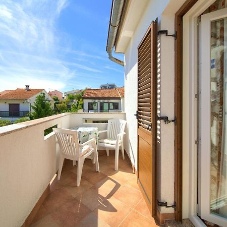 Apartments Rose Krk Town Bagian luar foto