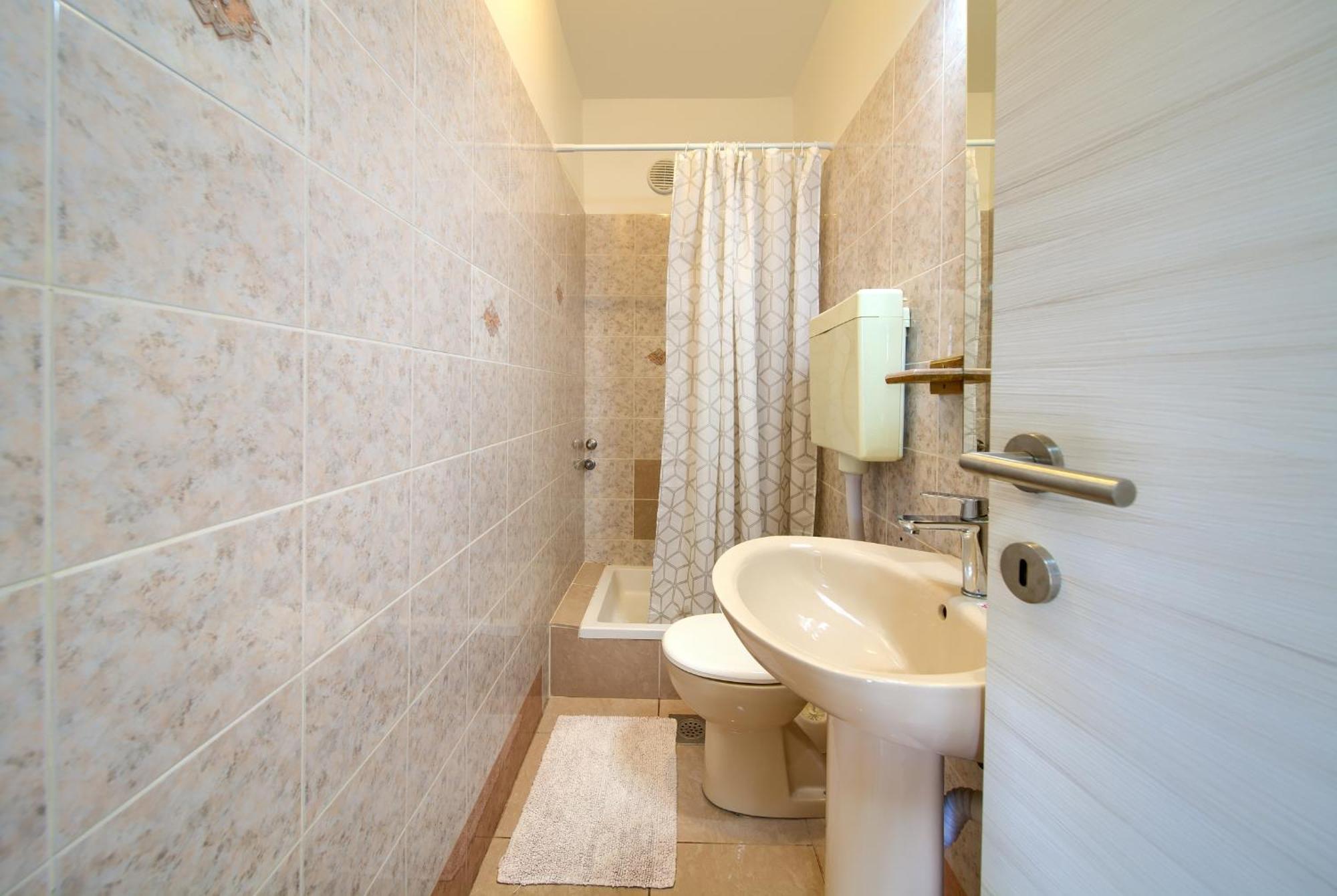 Apartments Rose Krk Town Ruang foto