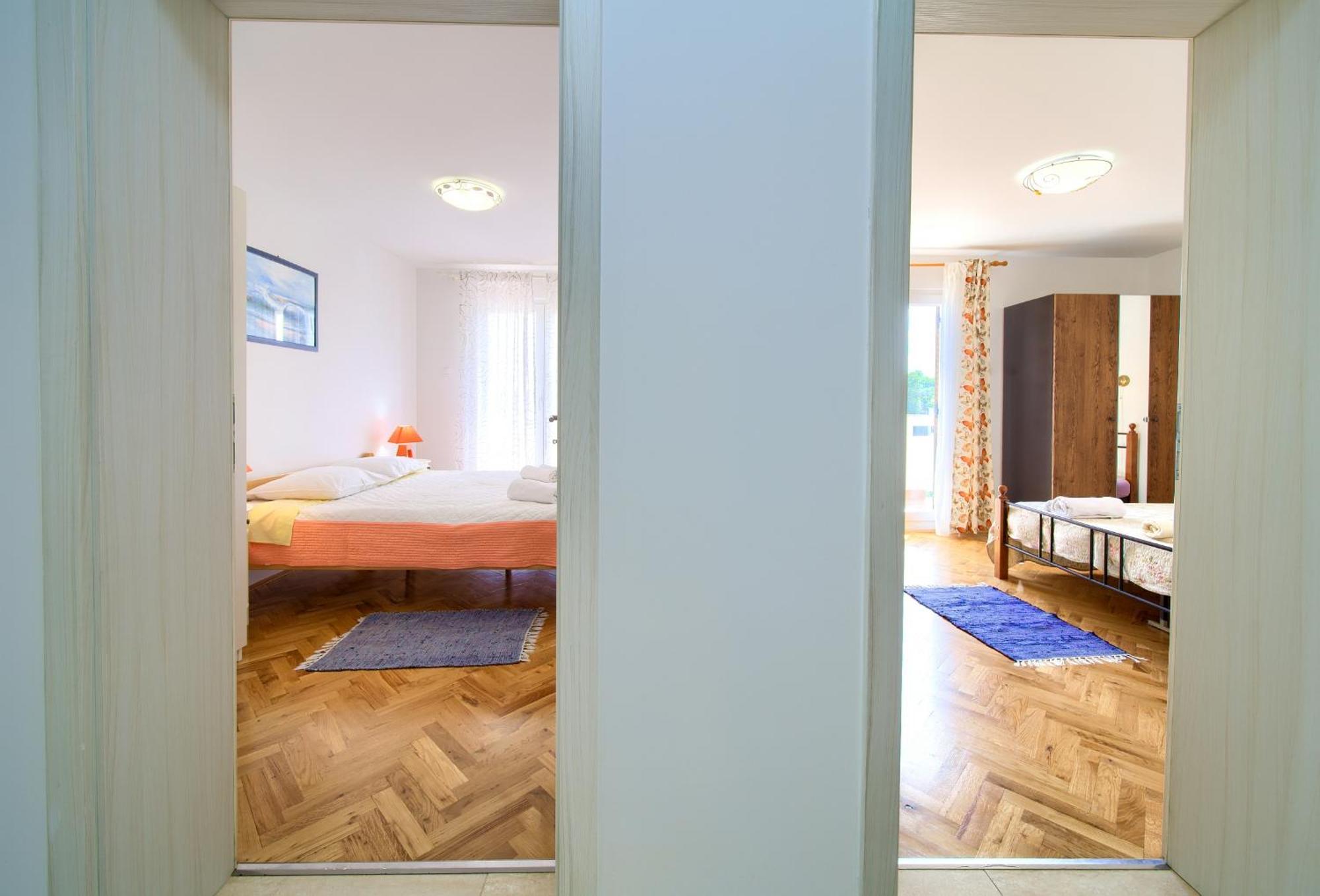Apartments Rose Krk Town Bagian luar foto