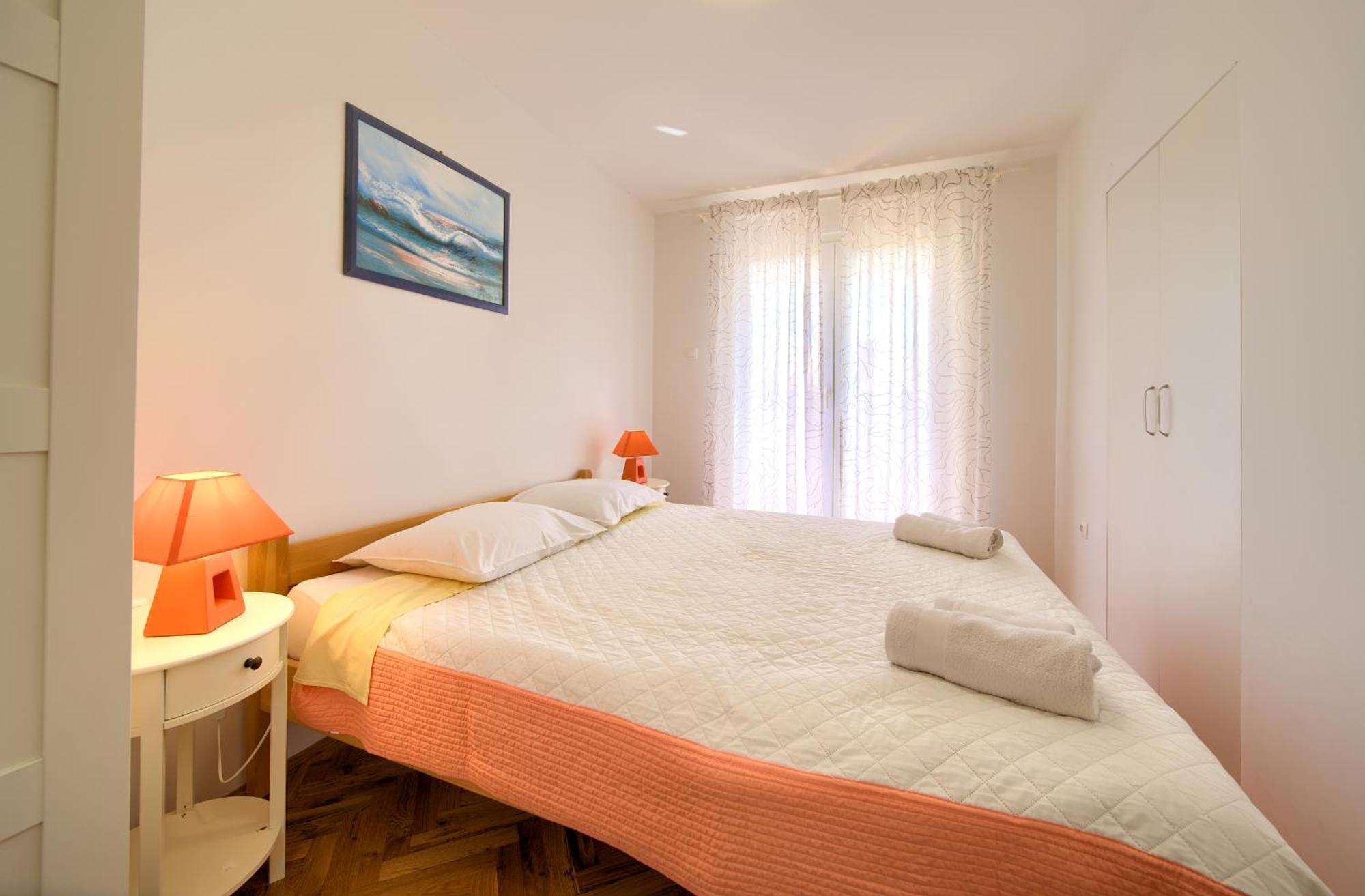 Apartments Rose Krk Town Bagian luar foto